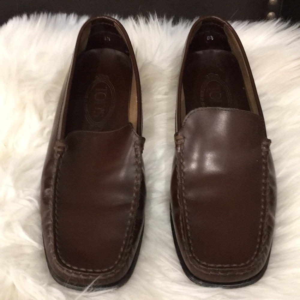 Tods leather loafers.8.5